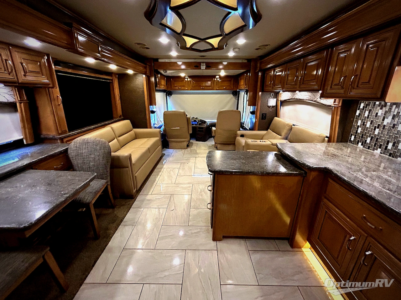 2018 Thor Tuscany 40RT Photo 3