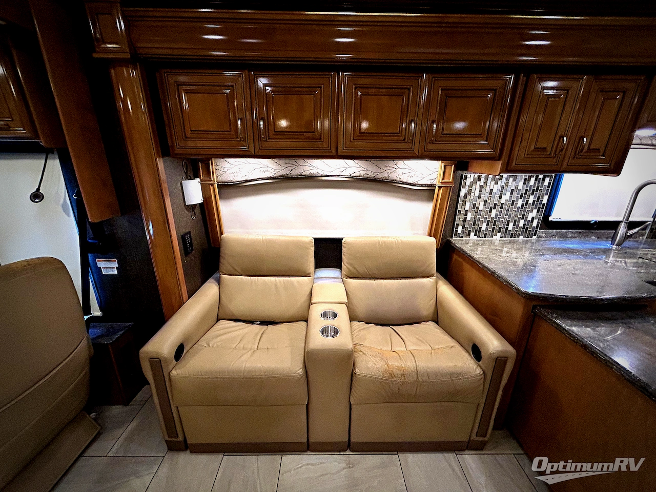 2018 Thor Tuscany 40RT Photo 11