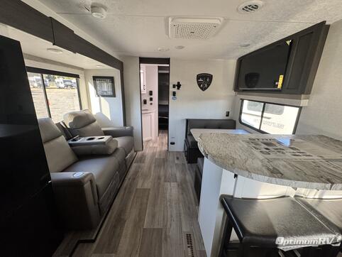 2025 Venture Stratus SR241VRK RV Photo 2
