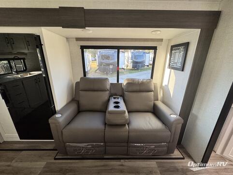 2025 Venture Stratus SR241VRK RV Photo 4