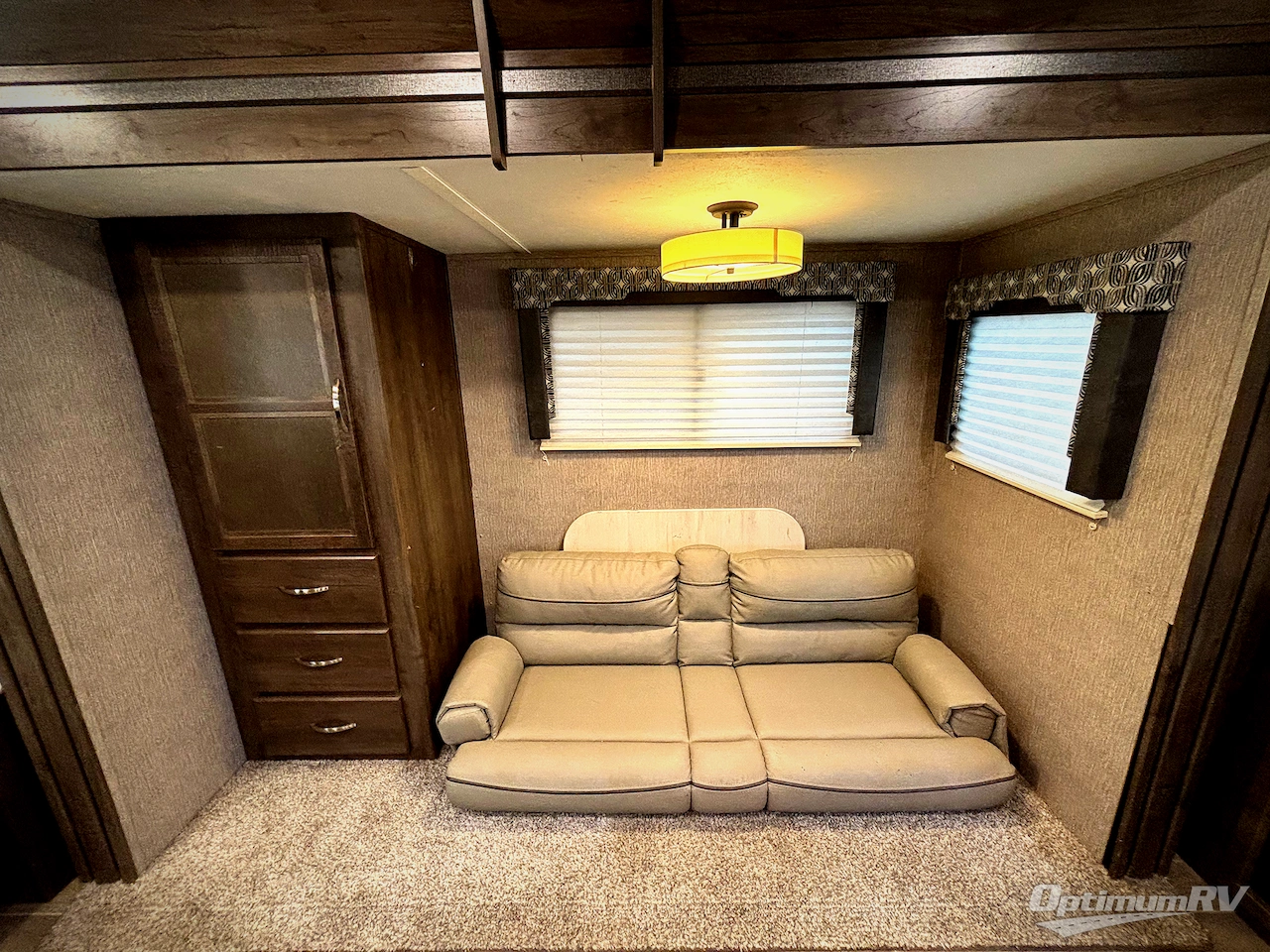 2020 Dutchmen Coleman Light 2515RL Photo 8