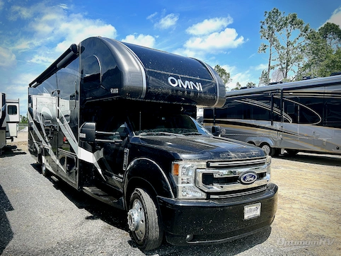 Used 2022 Thor Motor Coach Omni RS36 Featured Photo