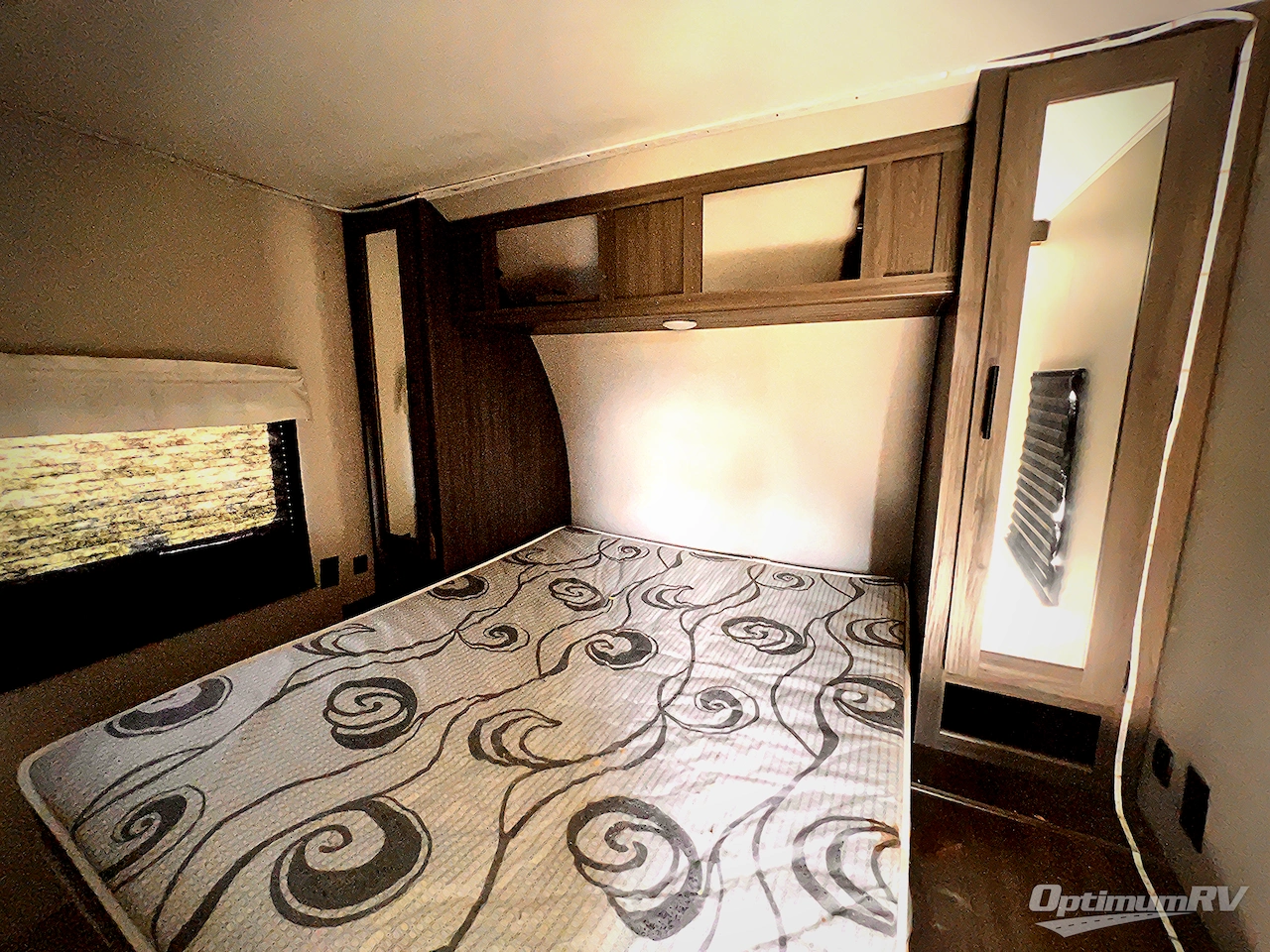 2022 Coachmen Shasta 25RS Photo 12