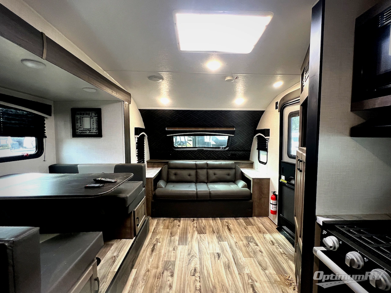 2023 Venture Sonic SN241VFL Photo 5