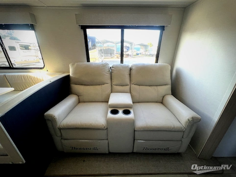 2024 Prime Time Avenger 32BHS RV Photo 2