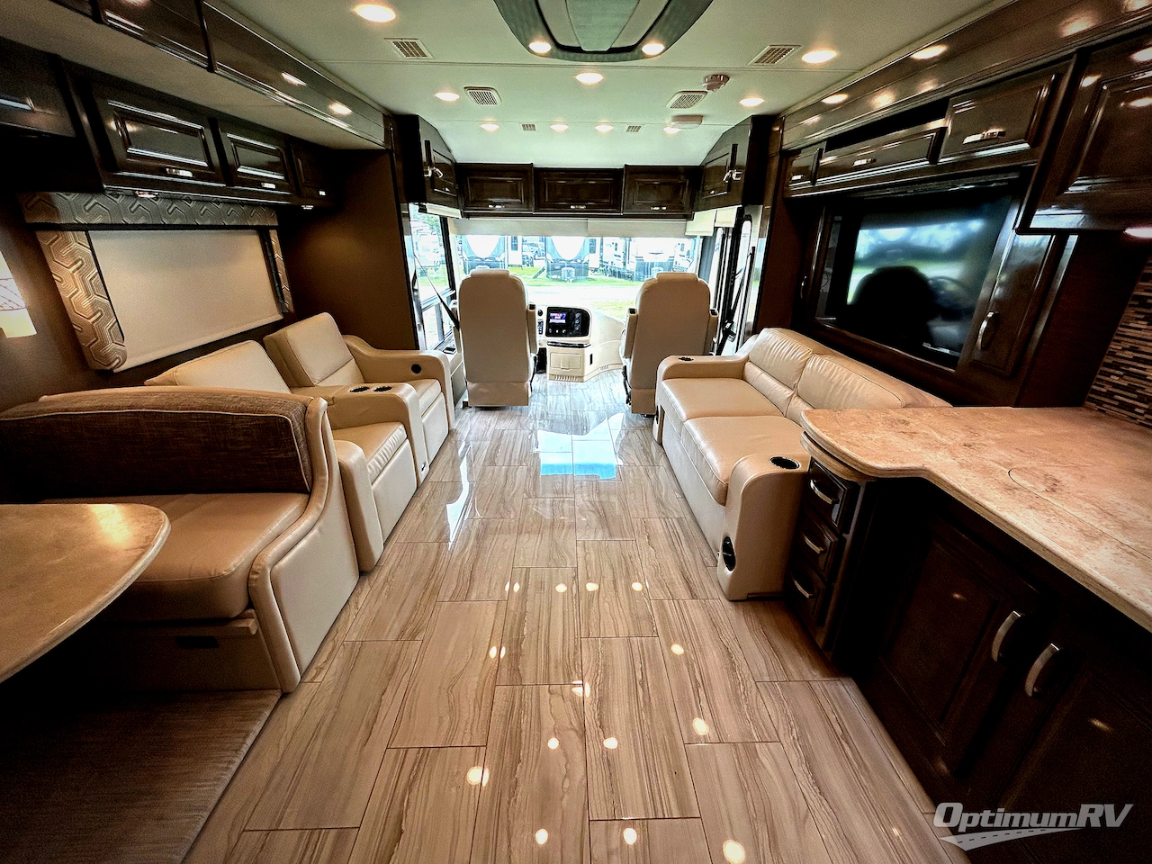2020 Jayco Embark 39T2 Photo 5