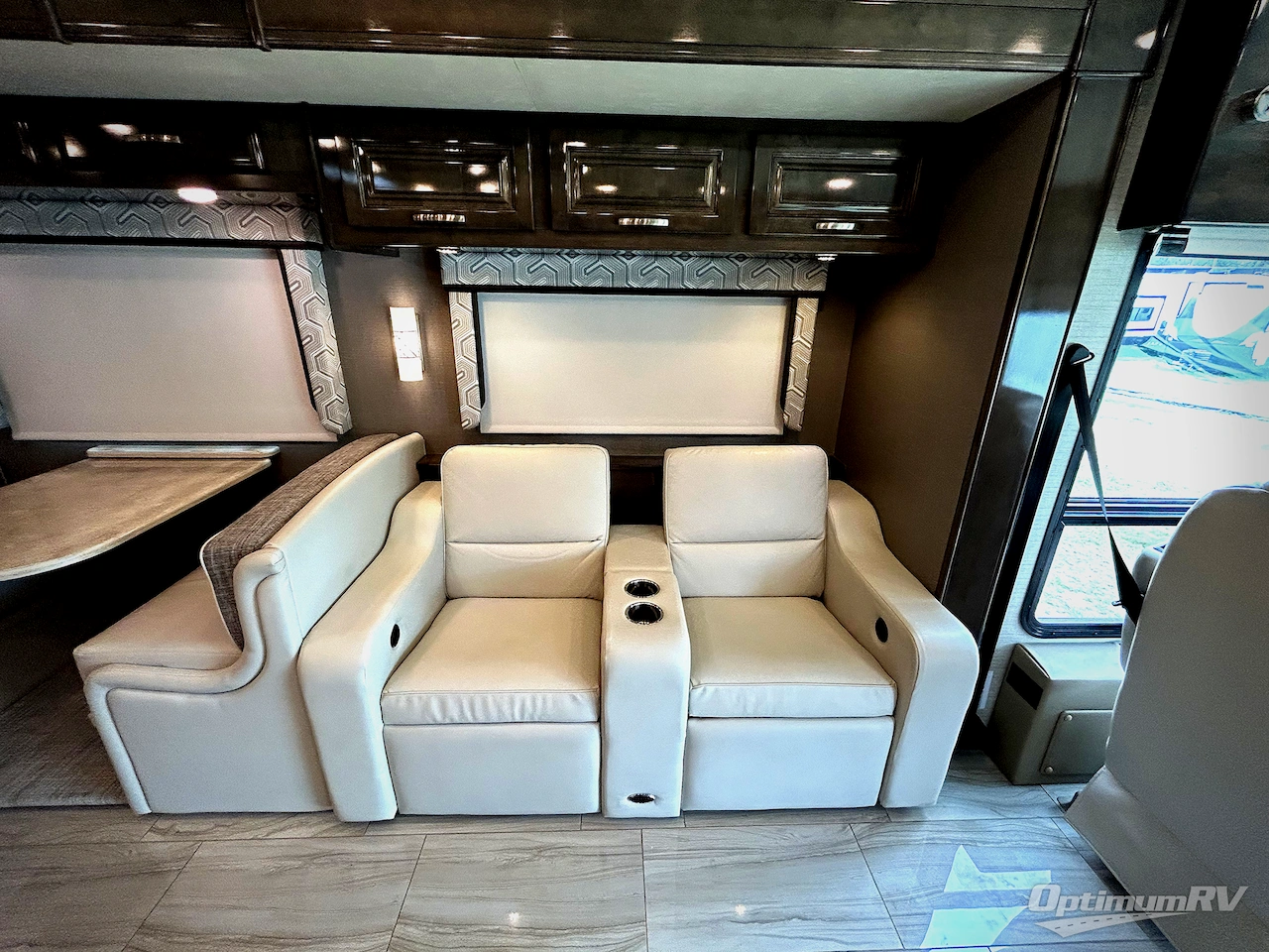 2020 Jayco Embark 39T2 Photo 13
