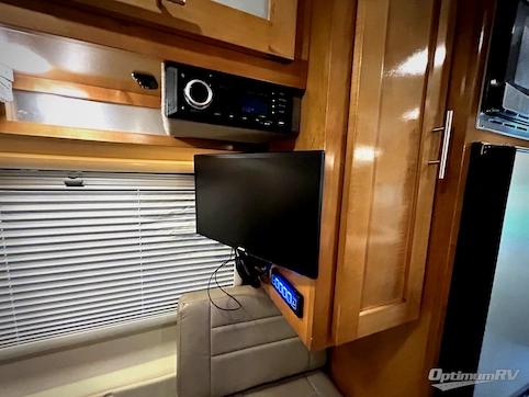 2020 Coachmen Beyond 22C RV Photo 4
