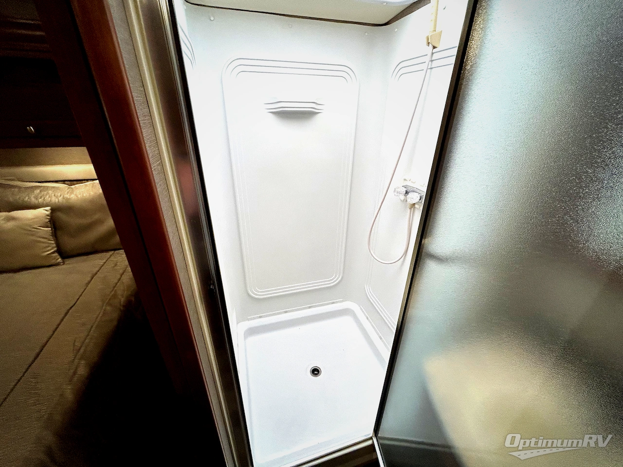 2019 Winnebago Sunstar LX 35F Photo 18