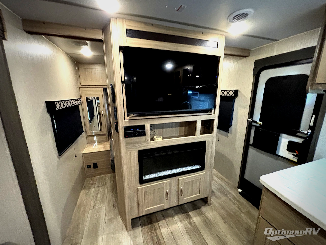 2020 Coachmen Freedom Express Liberty Edition 292BHDSLE Photo 8