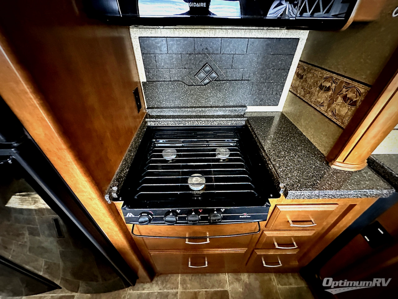 2014 Thor Challenger 37GT Photo 13