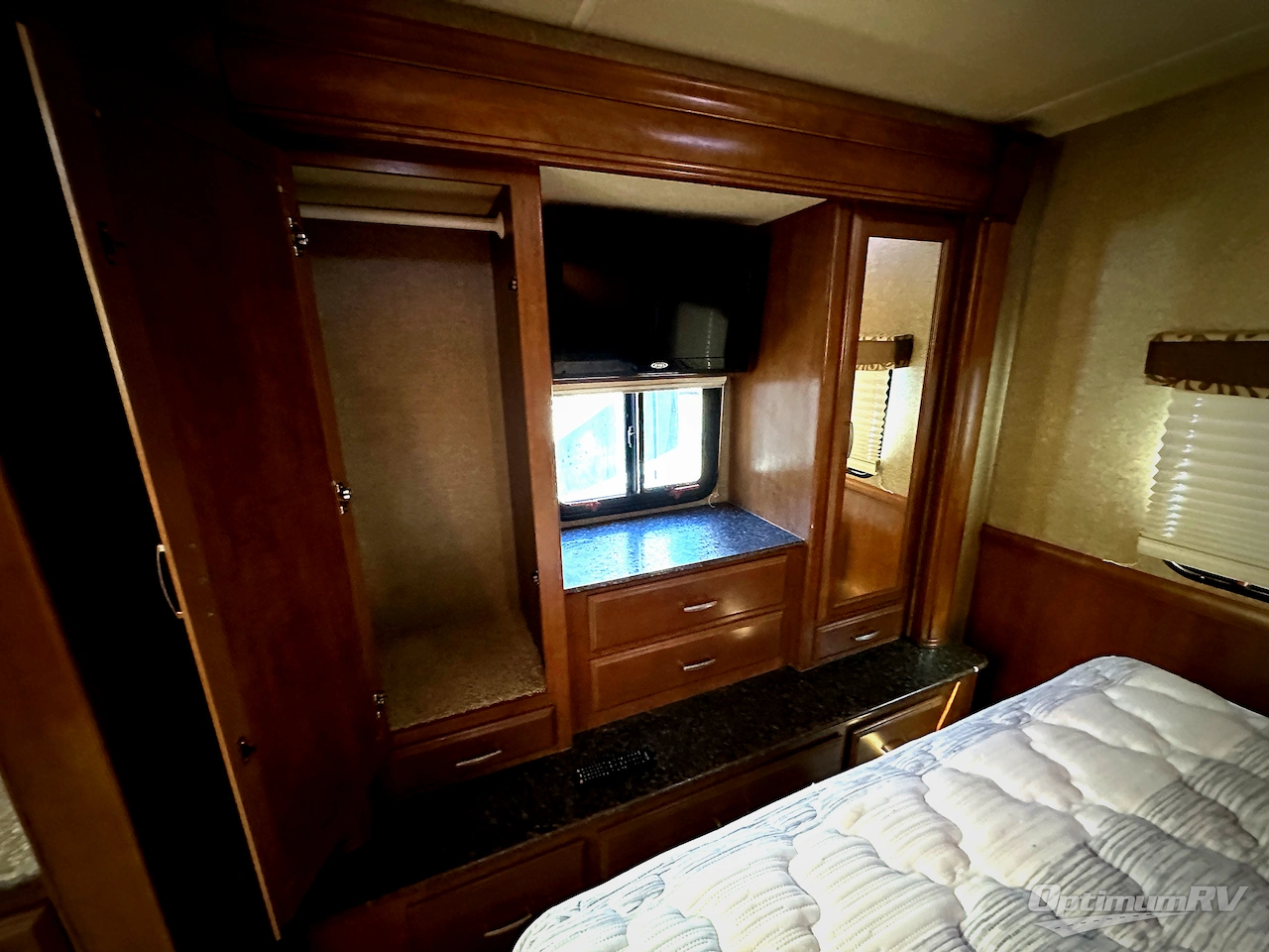 2014 Thor Challenger 37GT Photo 22