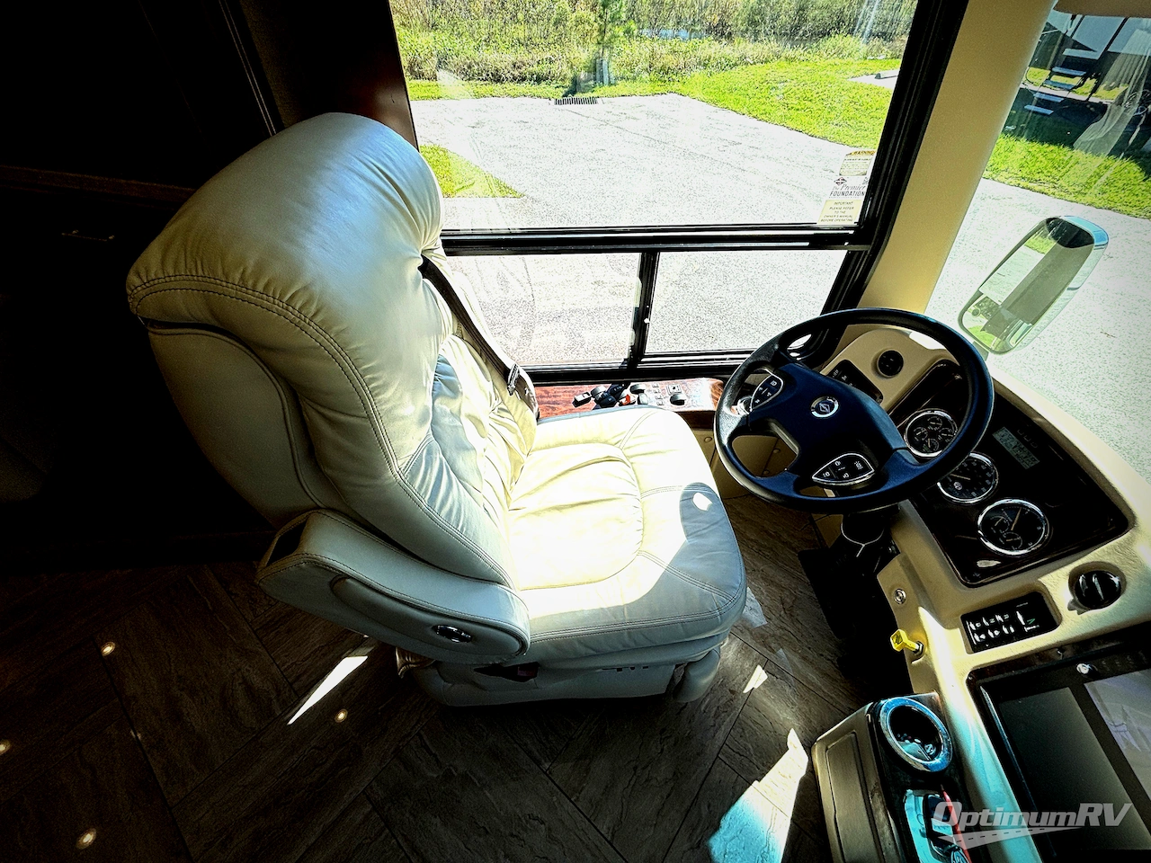 2019 Entegra Aspire 42DEQ Photo 5