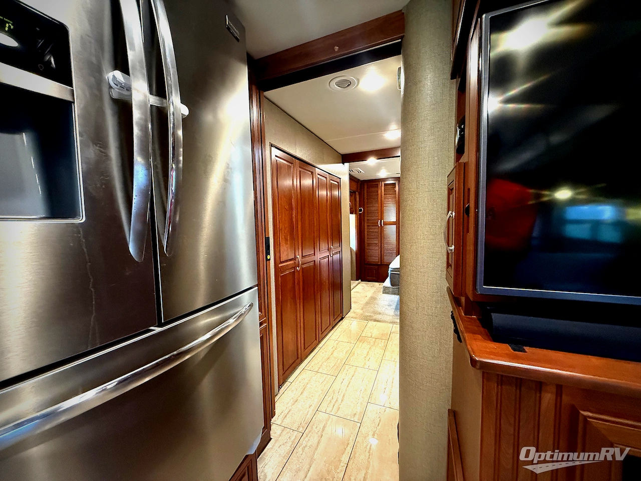 2017 Forest River Berkshire XL 40BH Photo 14