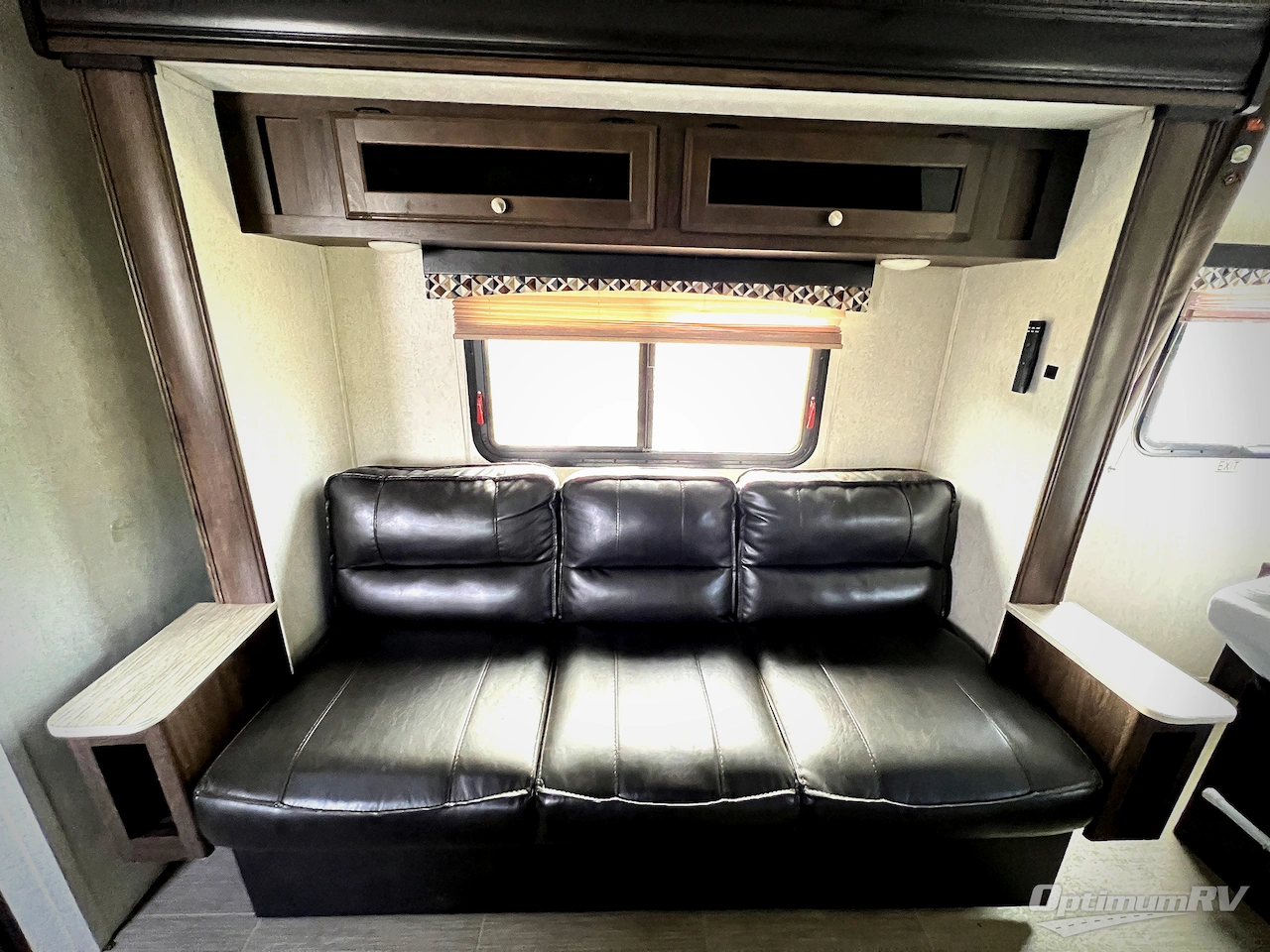 2019 Starcraft Launch Outfitter 21FBS Photo 7