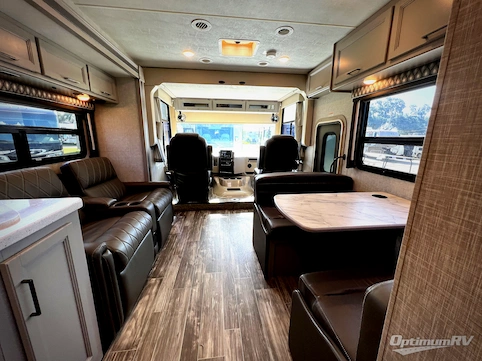 2022 Thor Hurricane 29M RV Photo 2