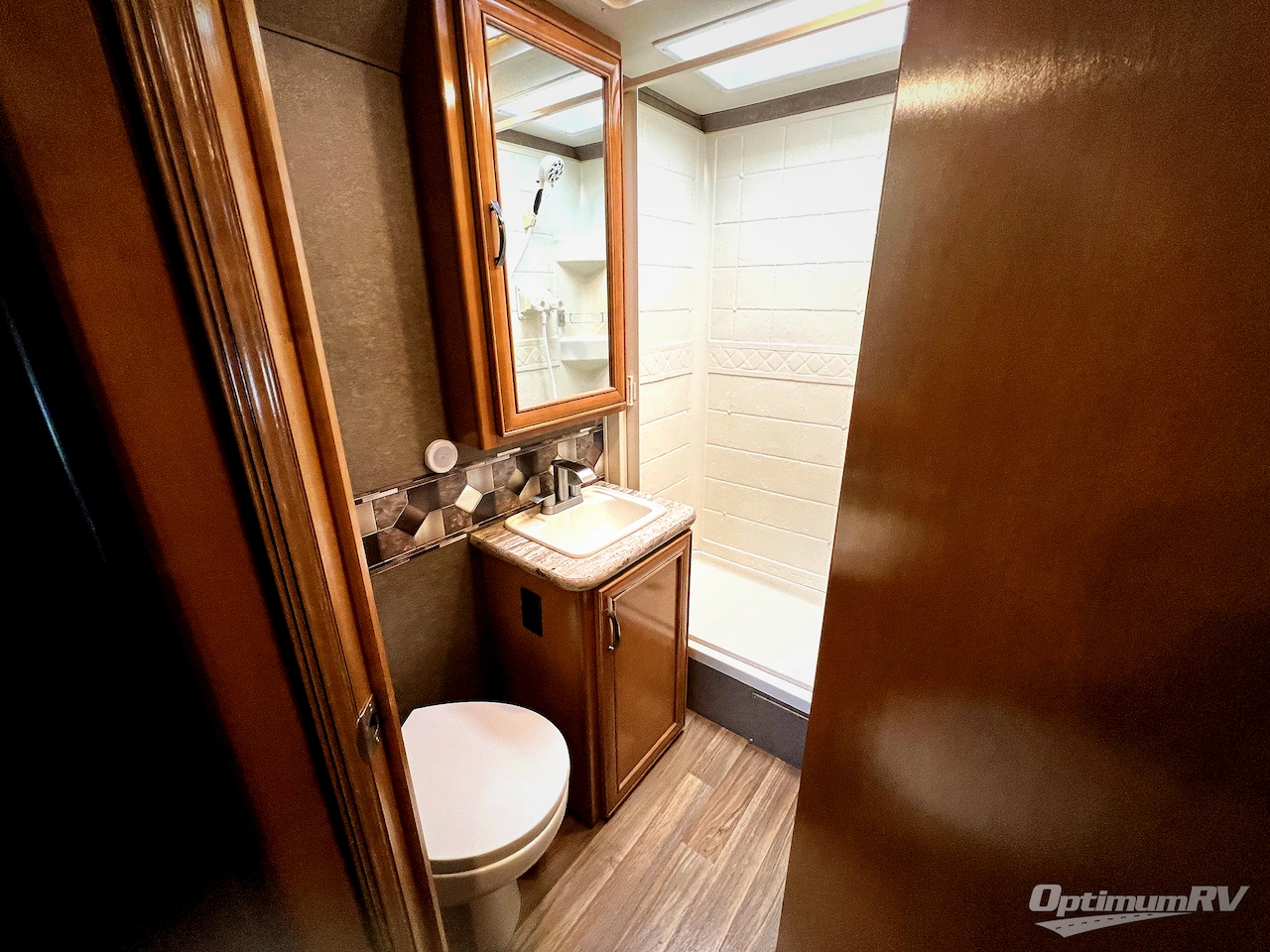 2017 Thor Quantum GR22 Photo 19