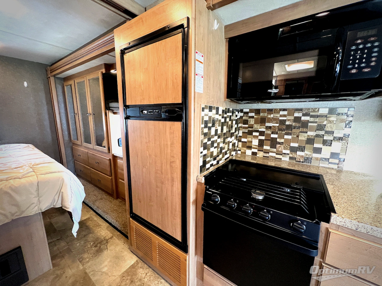2018 Thor Windsport 29M Photo 18
