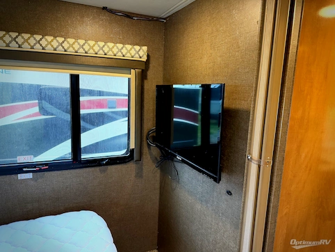 2018 Thor Citation Sprinter 24SR RV Photo 4