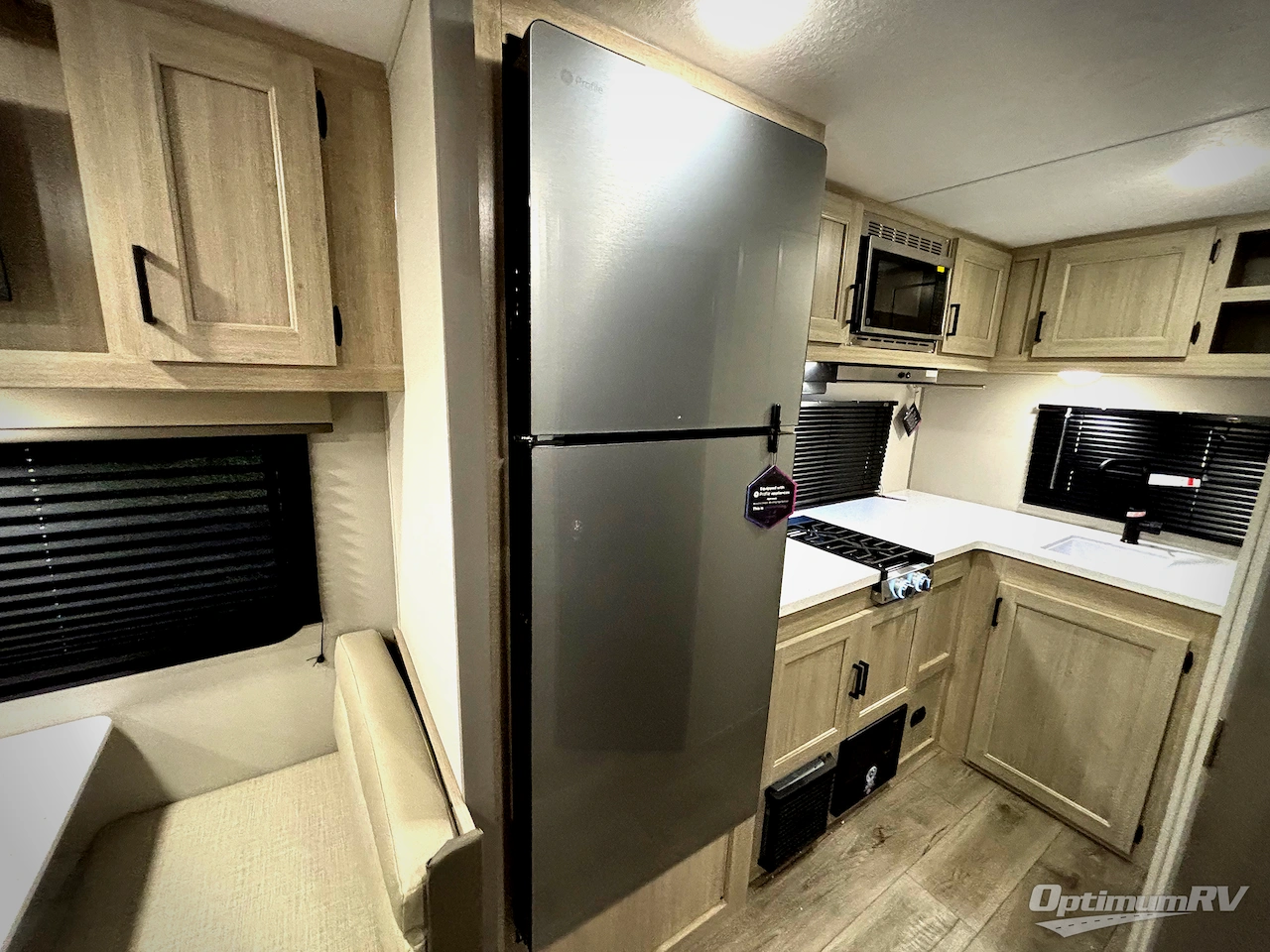 2026 Coachmen Catalina Summit Series 7 194RBS Photo 10