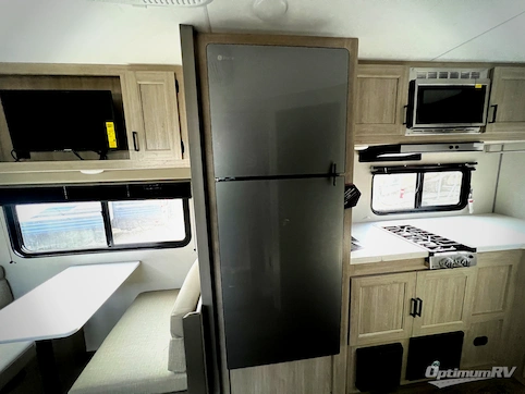 2026 Coachmen Catalina Summit Series 7 194RBS RV Photo 4