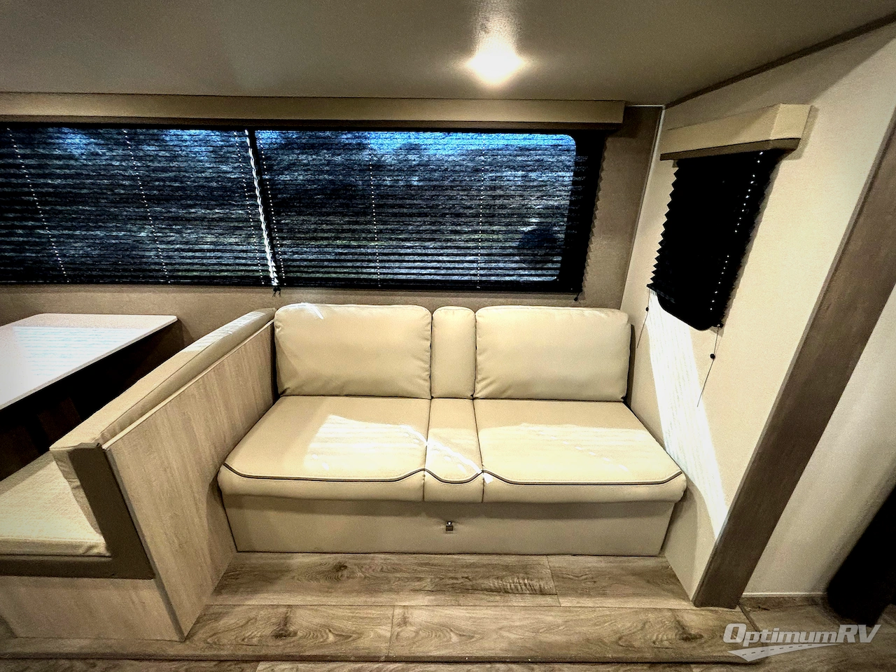 2026 Coachmen Catalina Summit Series 8 261BHS Photo 10