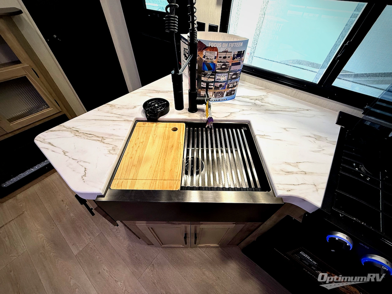 2026 Forest River Cherokee Wolf Den 301BH Photo 9