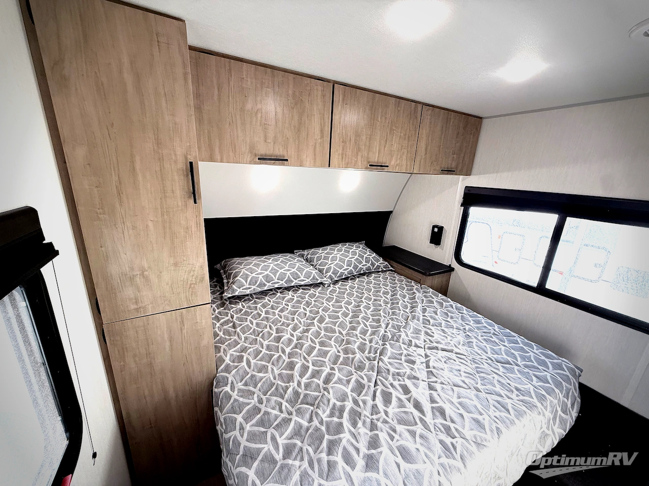 2026 Forest River Cherokee Wolf Den 301BH Photo 18