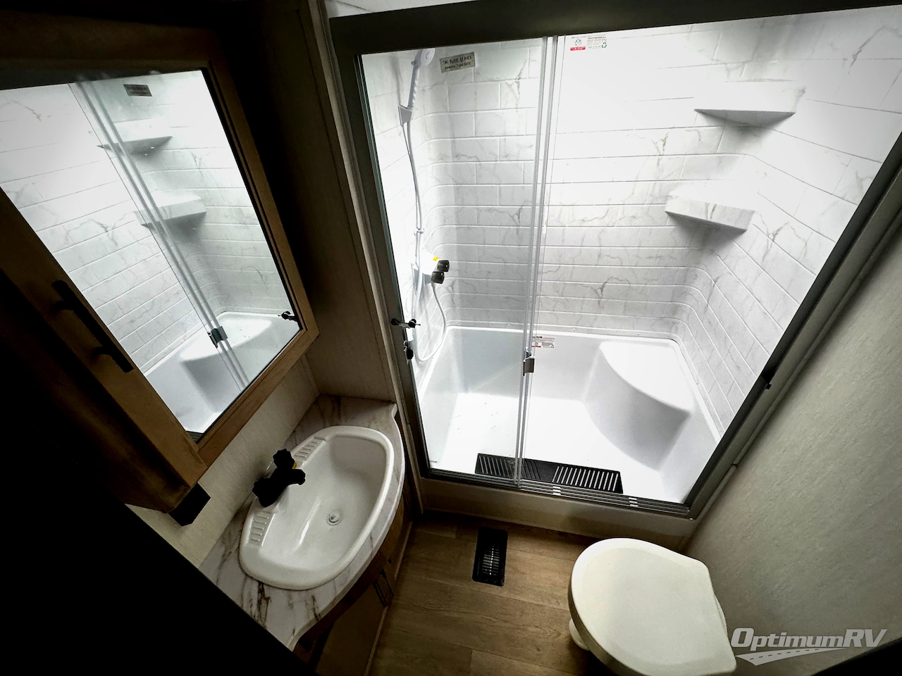 2026 Forest River Cherokee Wolf Den 306MM Photo 15