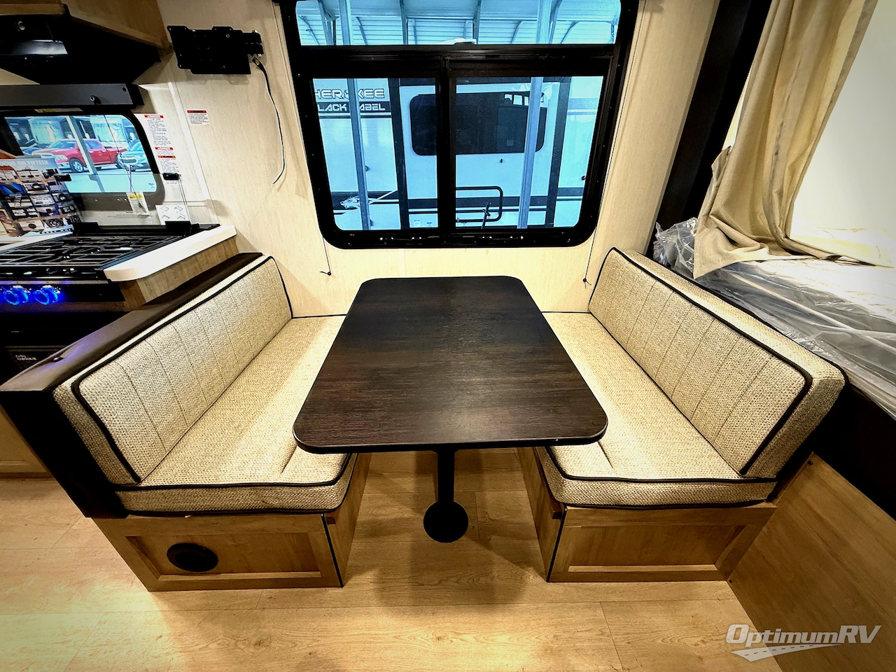 2026 Forest River Cherokee Wolf Pup Black Label 19SMBL Photo 9