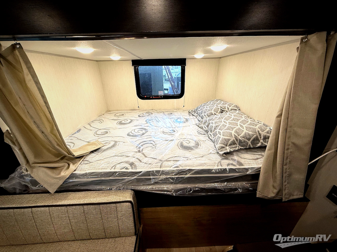 2026 Forest River Cherokee Wolf Pup Black Label 19SMBL Photo 11