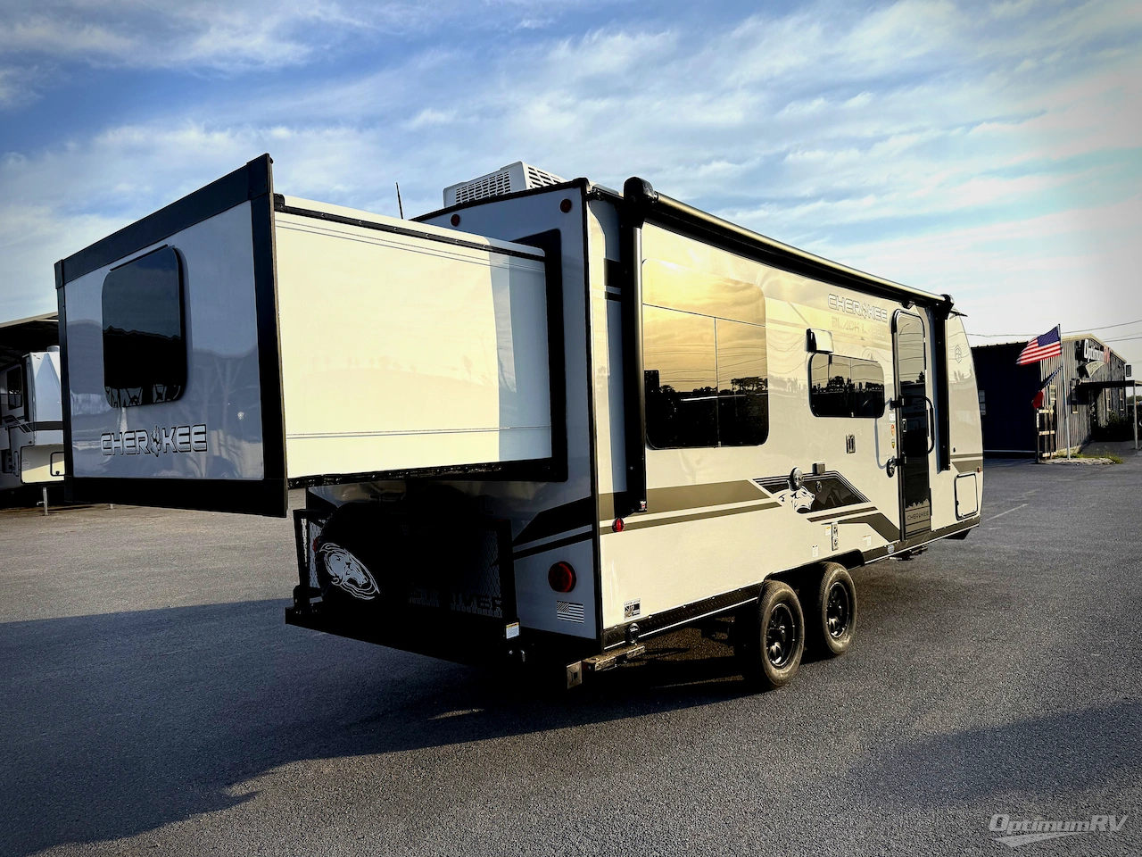 2026 Forest River Cherokee Wolf Pup Black Label 19SMBL Photo 2