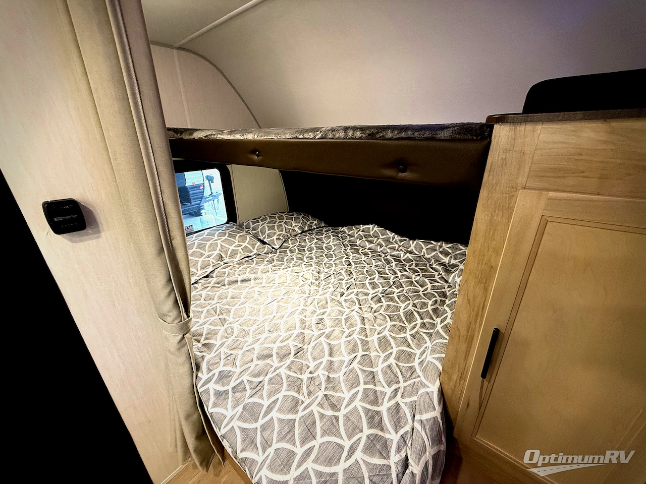 2026 Forest River Cherokee Wolf Pup Black Label 19SMBL Photo 15