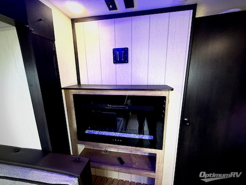 2026 Forest River Cherokee Grey Wolf 23MK RV Photo 4