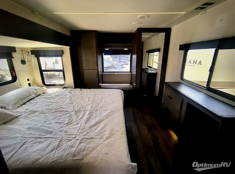 2025 Forest River Cherokee Arctic Wolf Suite 3650SUITE RV Photo 4
