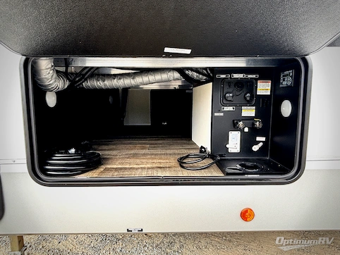 2025 Forest River Cherokee Arctic Wolf Suite 3650SUITE RV Photo 4