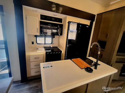 2025 Forest River Cherokee Arctic Wolf Suite 3750SUITE RV Photo 2