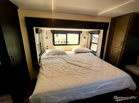 2025 Forest River Cherokee Arctic Wolf Suite 3750SUITE RV Photo 4