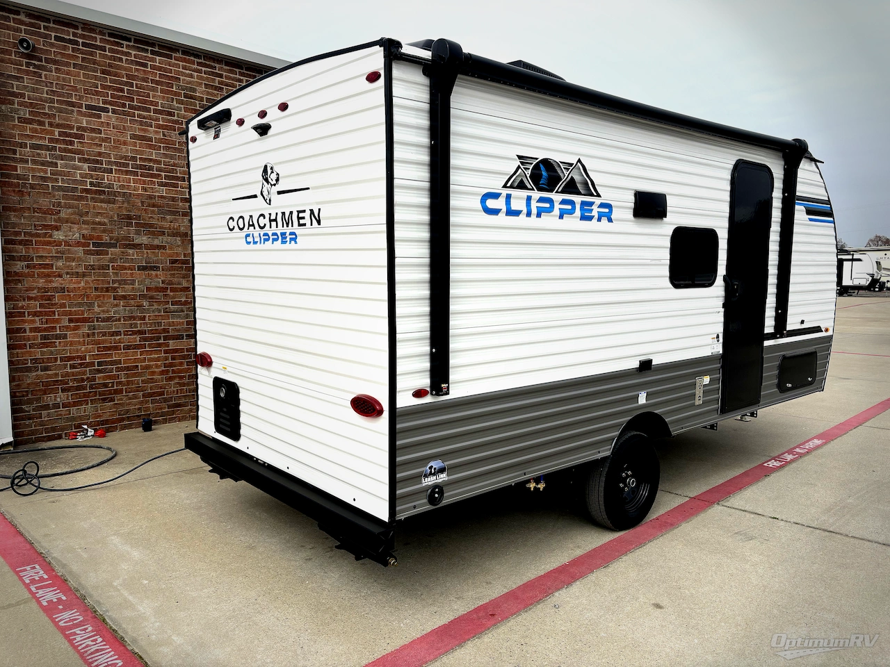 2026 Coachmen Clipper Cadet 17CBH Photo 6