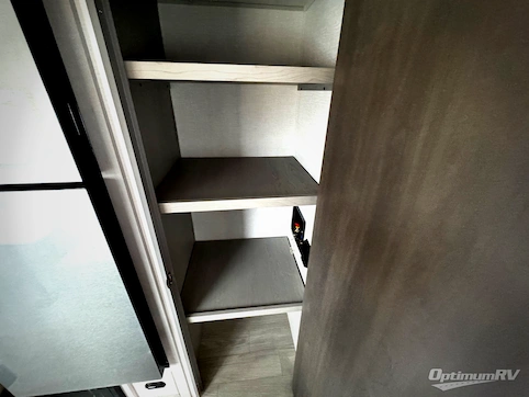 2026 Coachmen Clipper 5K Series 242MK RV Photo 4