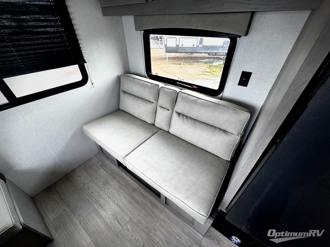 2026 Coachmen Clipper 5K Series 242MK Photo 12