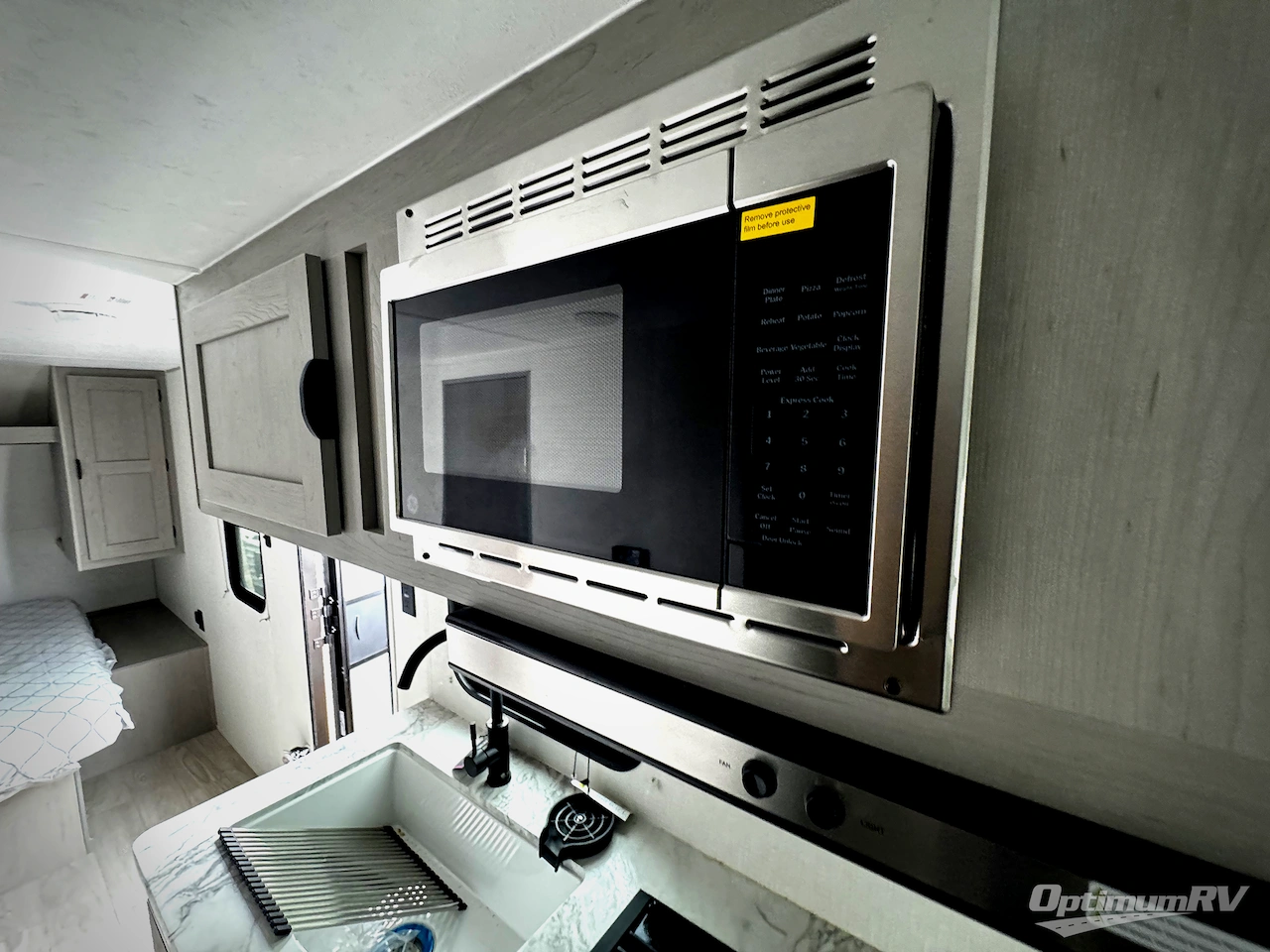 2026 Coachmen Clipper 5K Series 242MK Photo 13