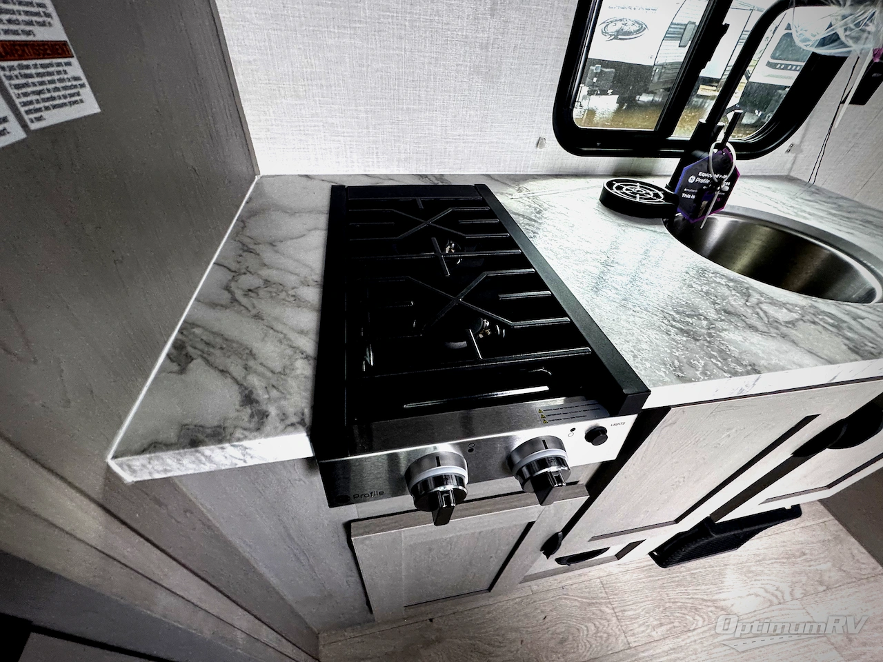 2026 Coachmen Clipper 4K Series 18BH Photo 9