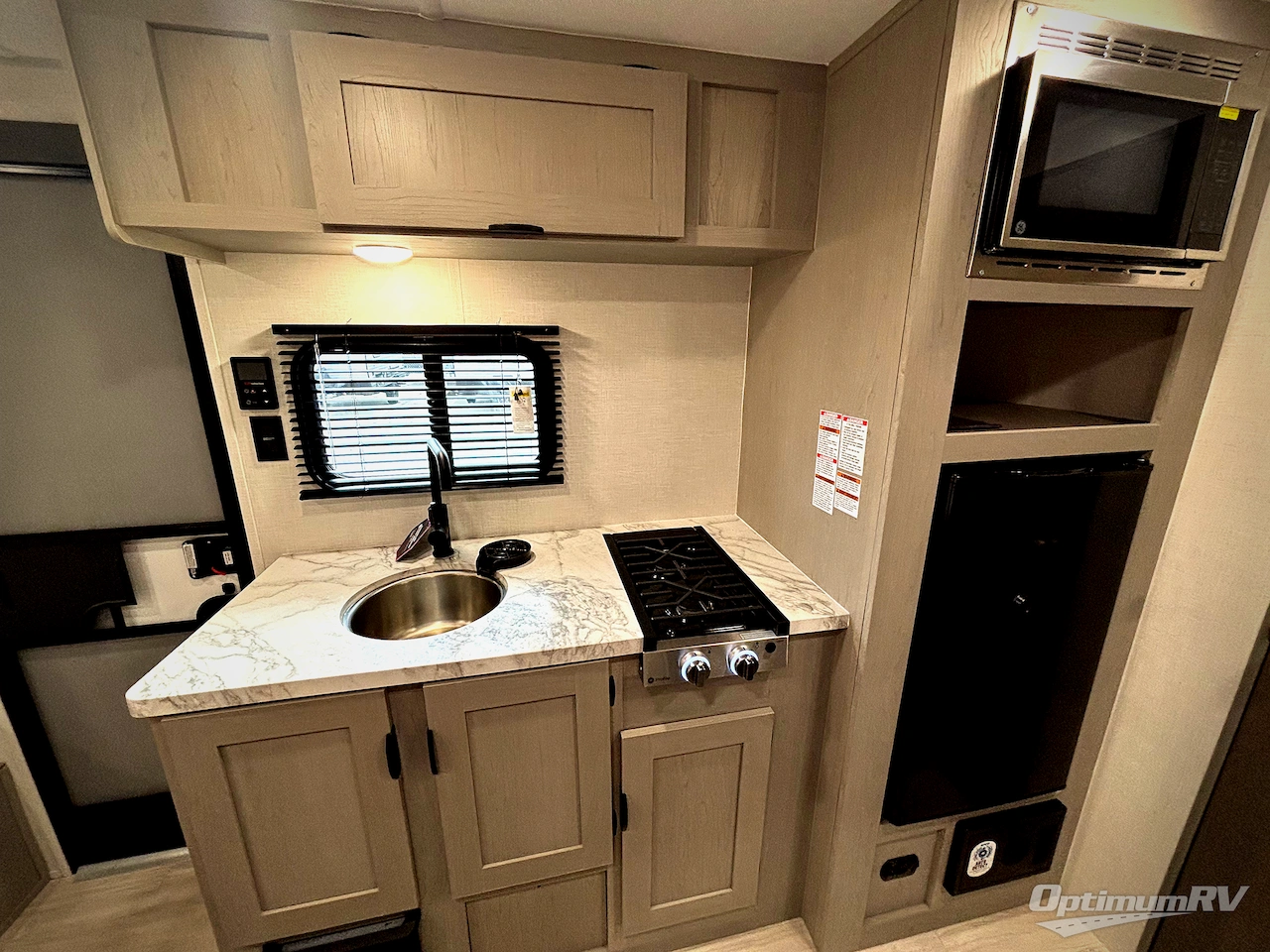 2026 Coachmen Clipper 3K Series 17BHX Photo 7