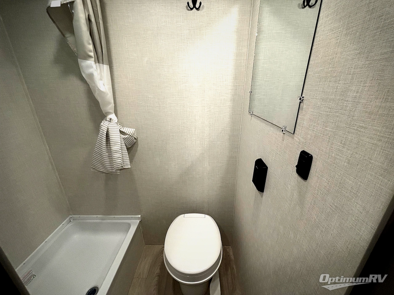 2026 Coachmen Clipper 3K Series 17BHX Photo 10