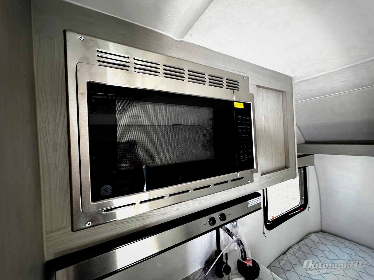 2026 Coachmen Clipper 16CFB CADET Photo 9