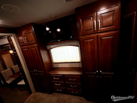 2019 Keystone alpine 3701FL RV Photo 4
