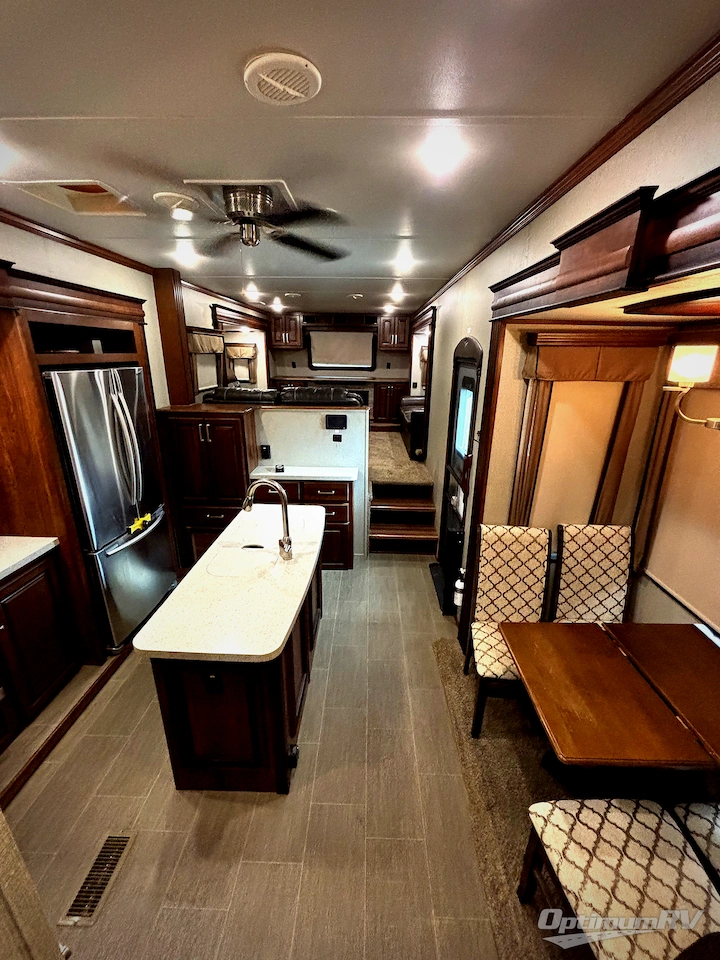 2019 Keystone alpine 3701FL Photo 6