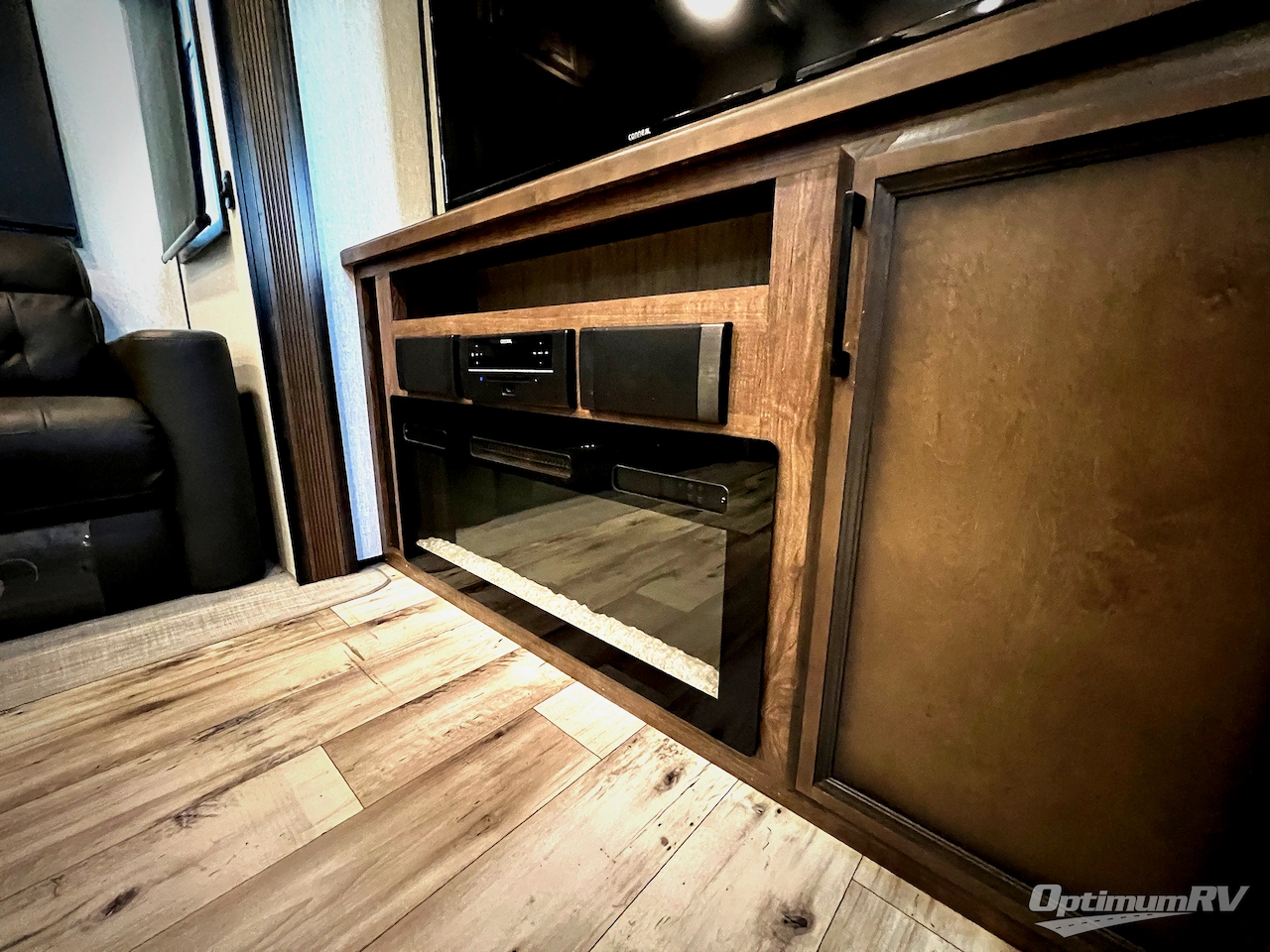 2022 KZ Venom 4113TK Photo 12