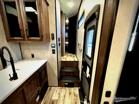 2022 KZ Venom V-Series V3916TK RV Photo 2